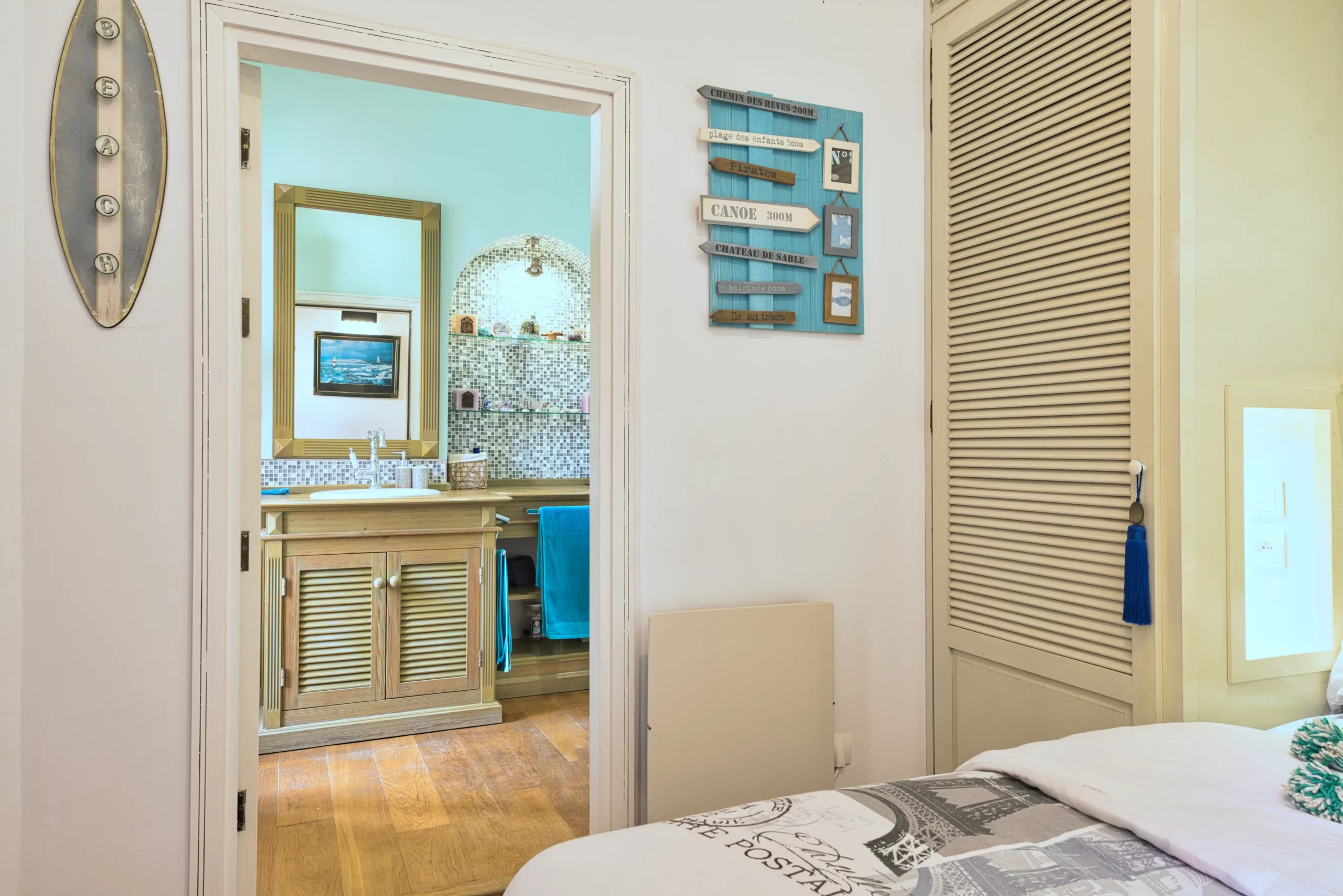 Séjour Riad Audeline Essaouira Maroc chambre marine lit
